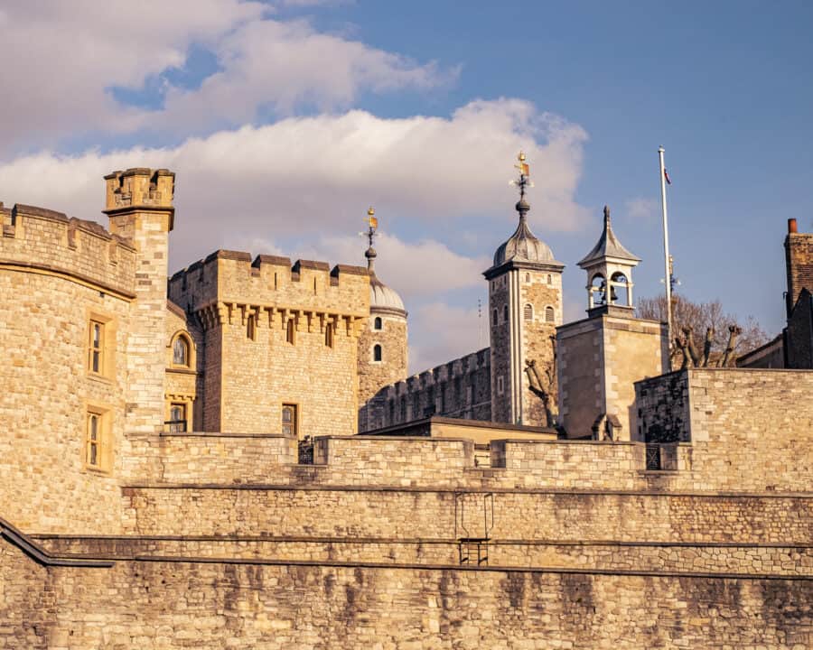 Alone with the Crown Jewels: VIP Tower of London Tour | Fat Tire Tours