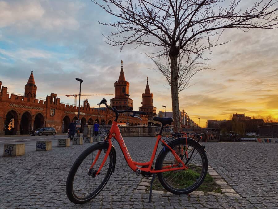 berlin bike tours english